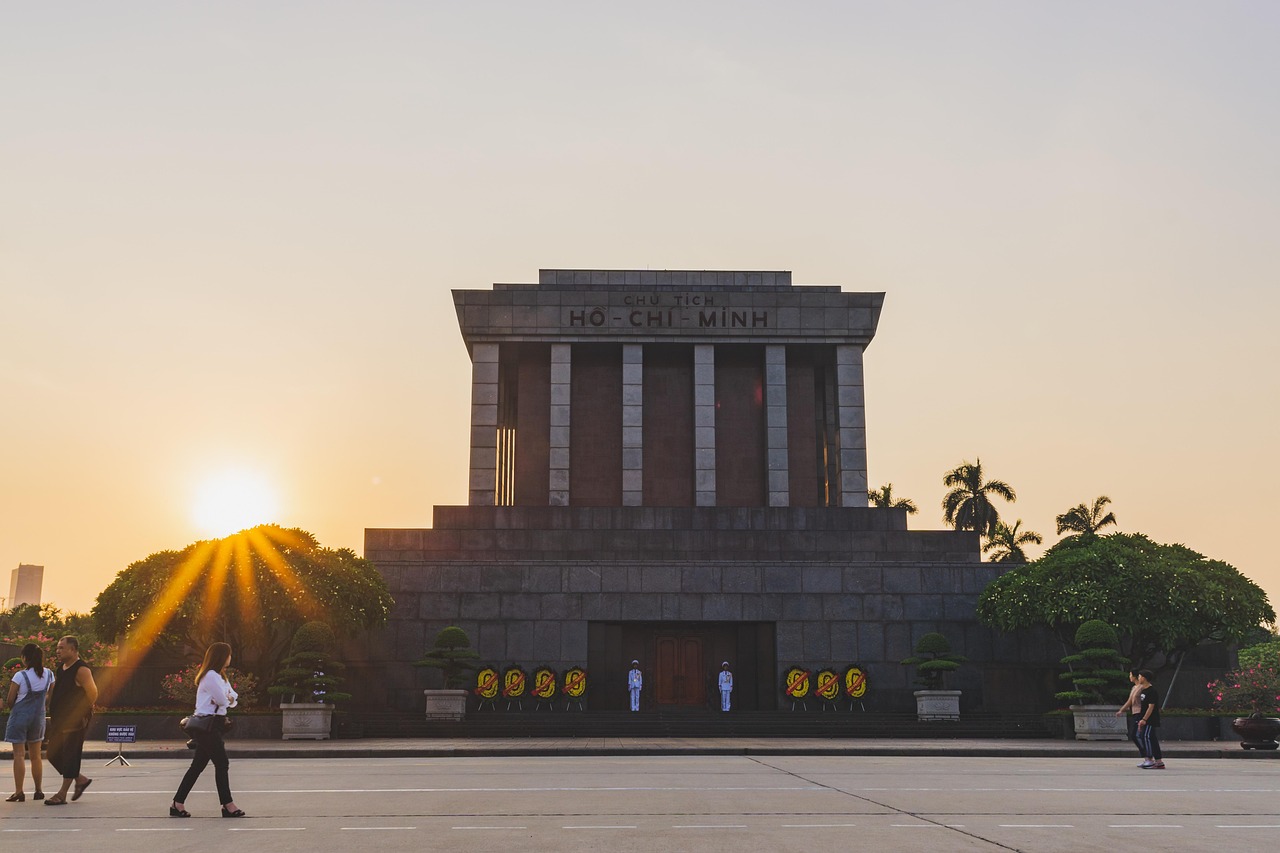 6° giorno: HANOI - MAUSOLEO DI HO CHI MINH - QUARTIERE VECCHIO