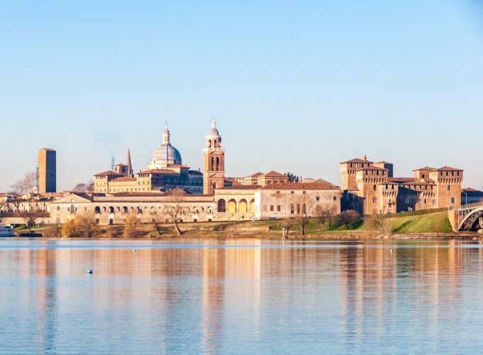 LA SPLENDIDA MANTOVA CON SUGGESTIVA MINICROCIERA SUL MINCIO DAL 13 AL 14 GIUGNO 2026