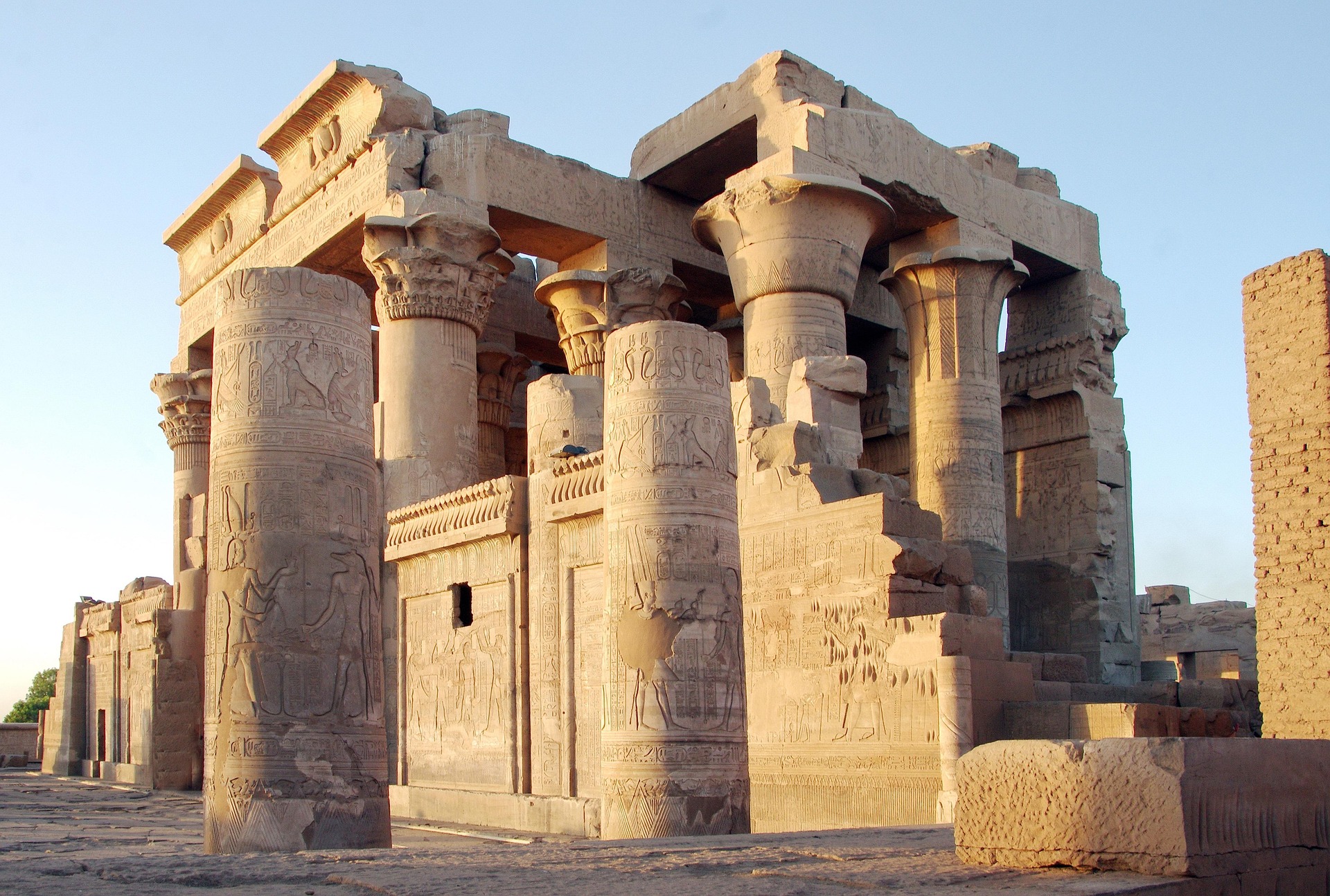 Giorno 6 - Edfu - Kom Ombo - Aswan  